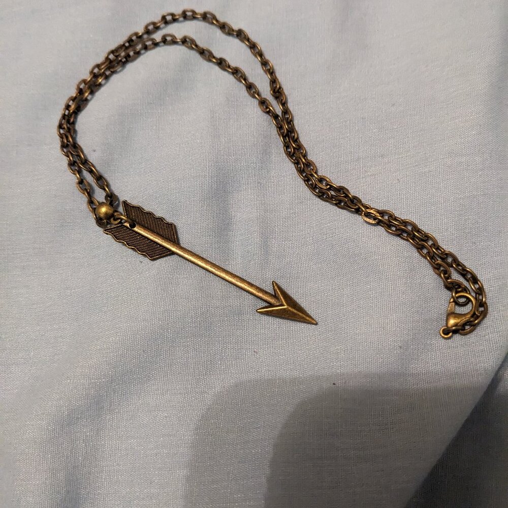 Hunger games arrow necklace